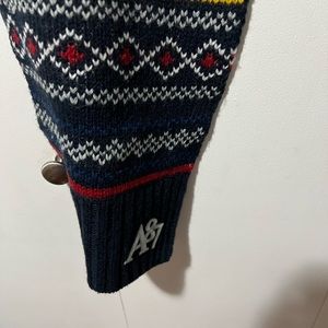 Abercrombie and Fitch knit scarf.